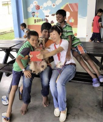 【人与动物的陪伴关系/02】狗医生Fifi与Ark──“行医”路上奉献一生