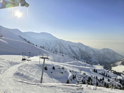 【哈萨克斯坦】阿拉木图──被雪山环绕的苹果之城