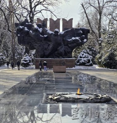 【哈萨克斯坦】阿拉木图──被雪山环绕的苹果之城