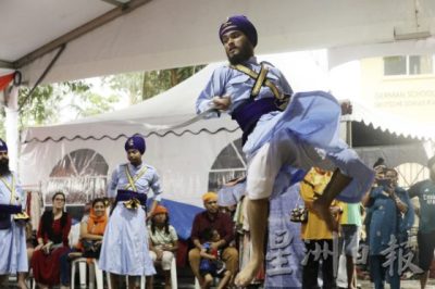 【锡克精神／01】Vaisakhi丰收节庆祝什么？──先从锡克教创教历史说起……