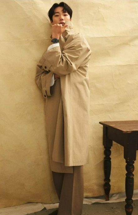 与柳俊烈合作破局 韩韶禧再发文喊“以后只走花路”