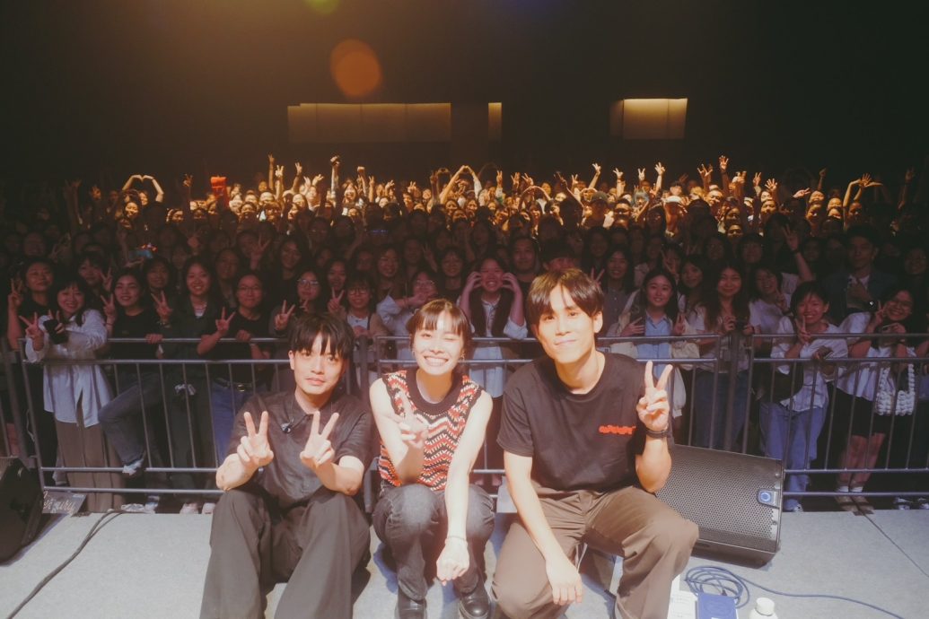 与片山凉太惊喜合唱 郑宜农开心大马站收获共鸣