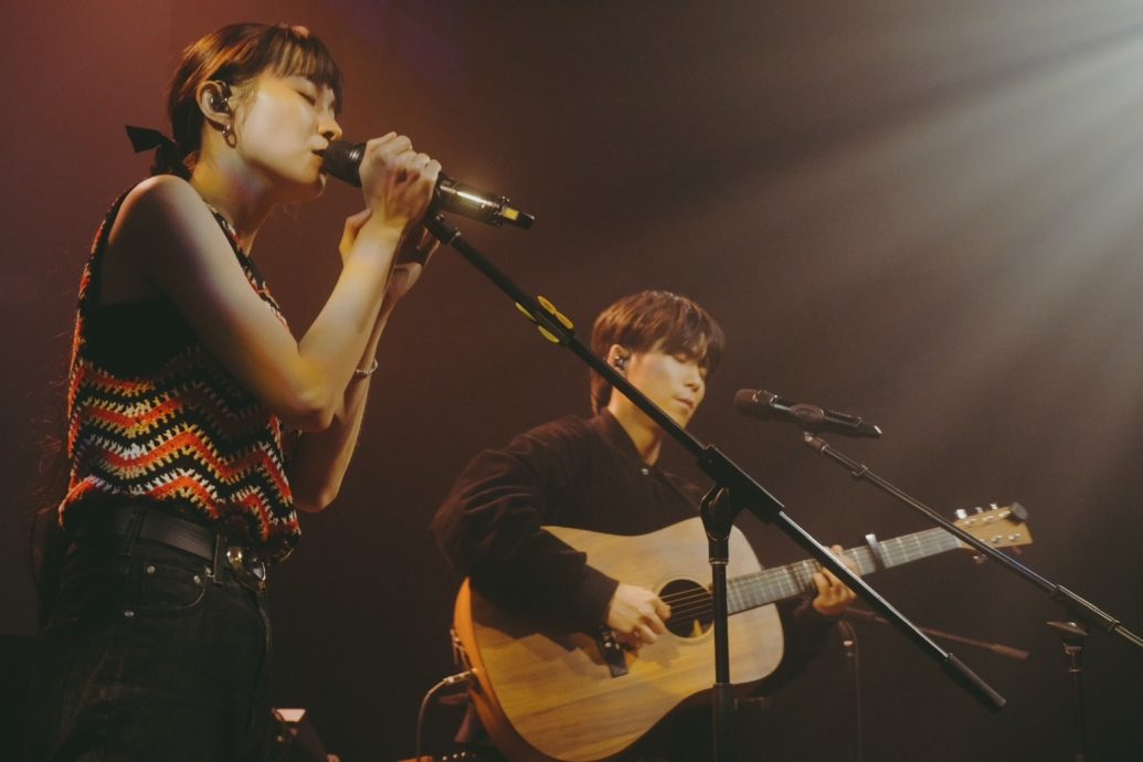 与片山凉太惊喜合唱 郑宜农开心大马站收获共鸣