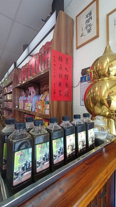 东:天气炎热,清热降火中药材需求增50%。