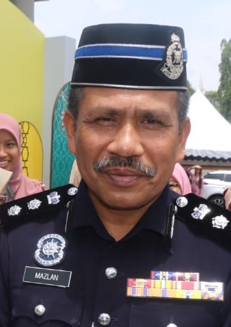 东:女司机大道停车越过马路引发死亡车祸 警方延扣女子助查