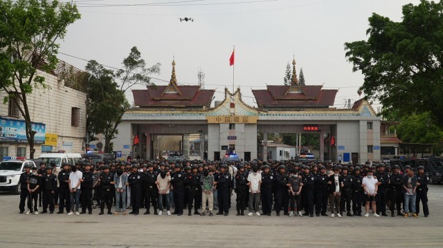 中缅警方首次在缅北木姐开展联合行动 352名电诈嫌疑人被移交中方