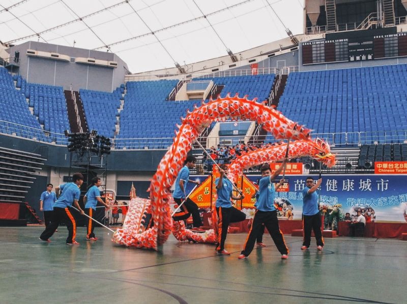 交大都会：有故事的人（见报日：4月9日）：陈俊祥爱舞龙传承传统文化