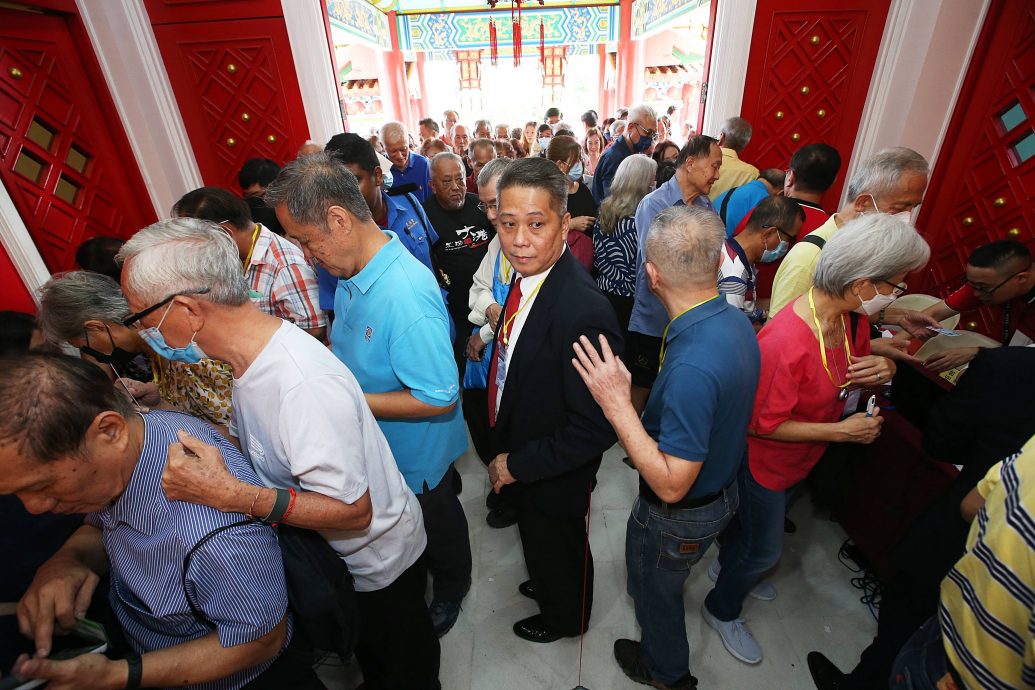 先供夜报/雪隆海南会馆召开特大/多图