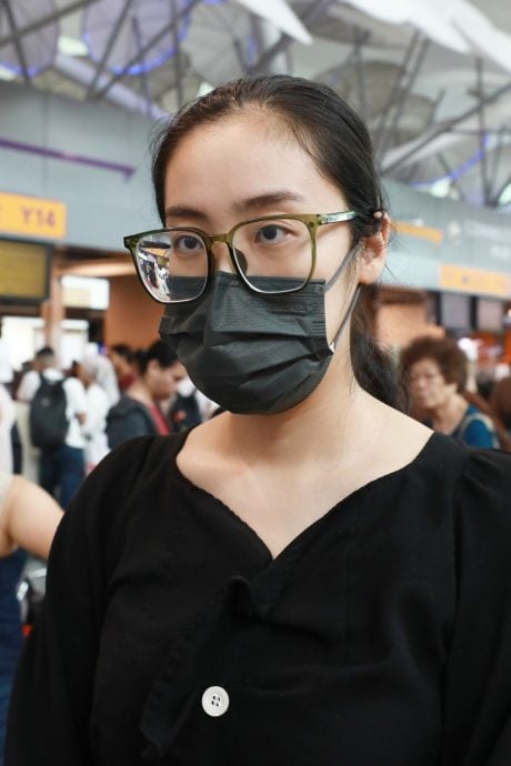 印尼鲁仰火山爆发,逾百名乘客滞留机场获得亚航公司妥善安顿