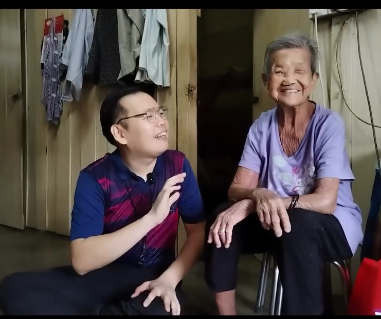 高拉雷华小六年级身体力行上道德教育课