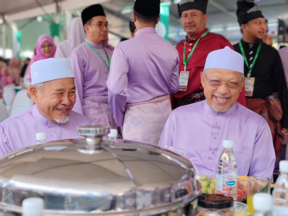 端依布拉欣:国盟希望反对党国会议员选区拨款事宜,早日盼来好消息。