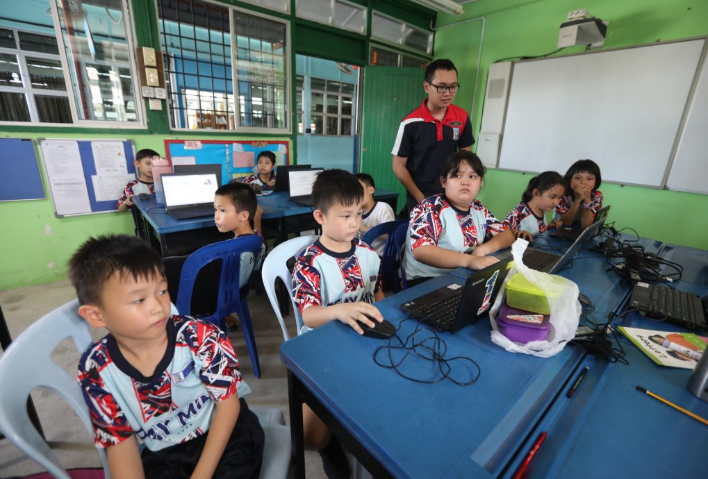 巫裔地主一家三代人跨越半个世纪廉价出租校地，支持边佳兰五湾培民学校