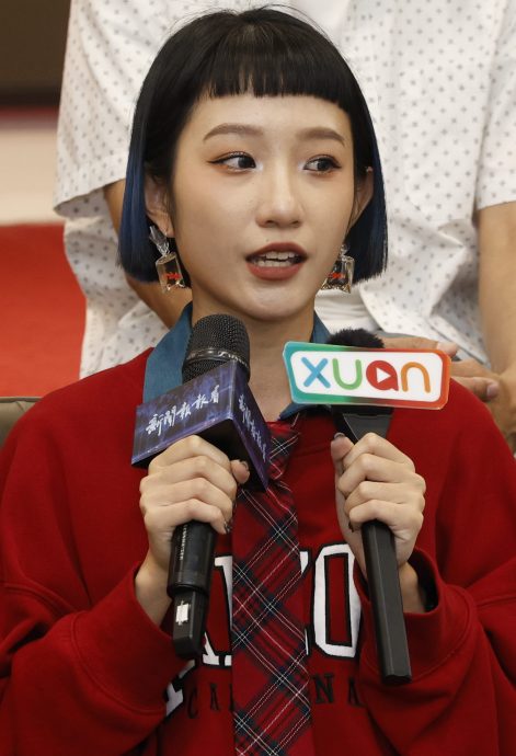 再搭萧莉璇演母女 王爱玲自嘲出场火爆