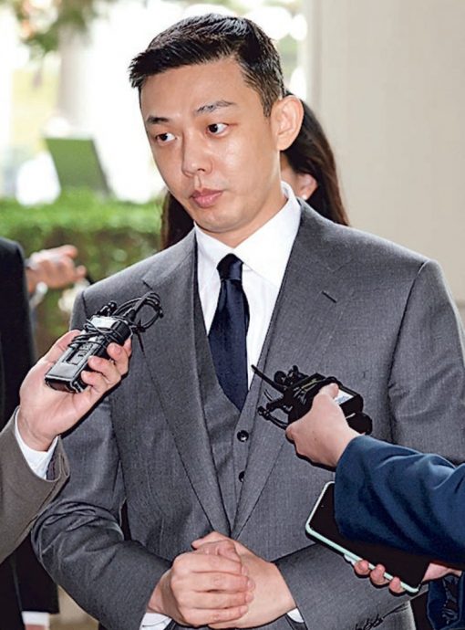 刘亚仁吸毒案4度开庭 证人太害怕屏风遮挡作证