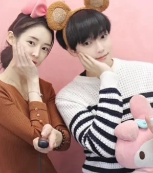 前T-ara雅凛才刚宣布怀孕 今突删光男友合照爆分手