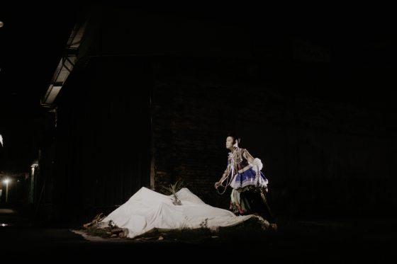 剧场鬼才蔡德耀，带你走一趟《B-328》意象之旅