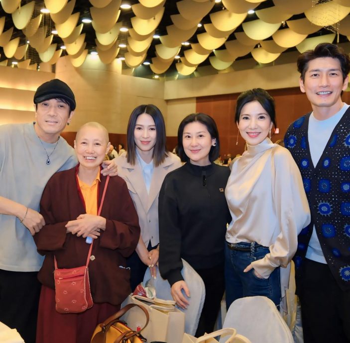 午马遗孀激罕现身 亡夫过世10年计划做一事