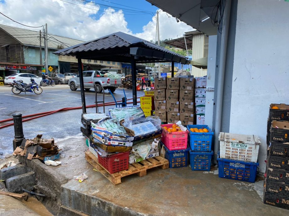 半夜豪雨 甘榜拉惹突发水灾