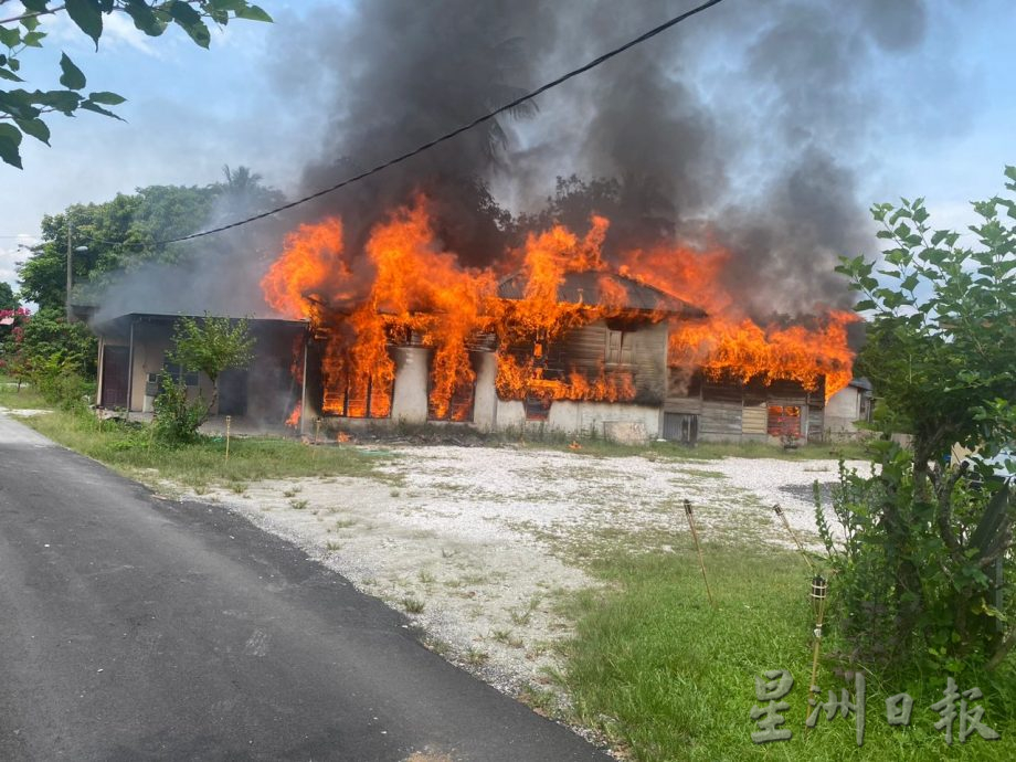 双溪古月房屋火灾 被烧毁80%