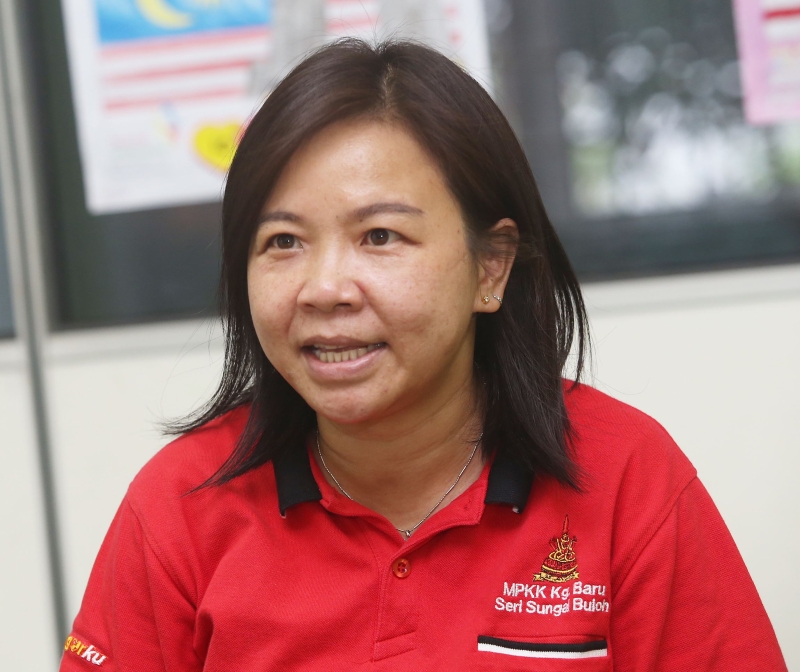 双溪毛糯新村闪电水灾 至少8辆车泡水