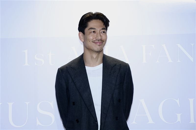 台湾强震|曝儿子脚卡住 AKIRA连人带椅抱着跑