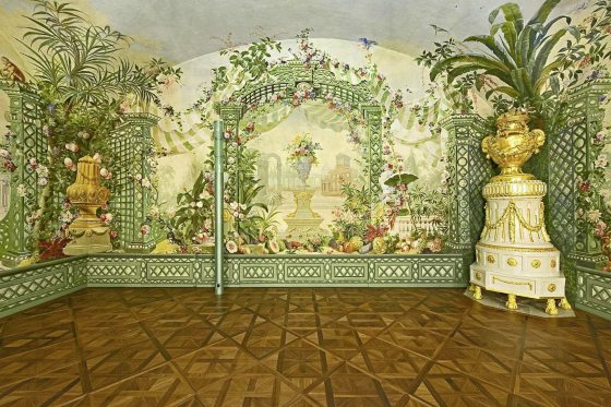 吴伟才/旧时代的“宫图四壁”