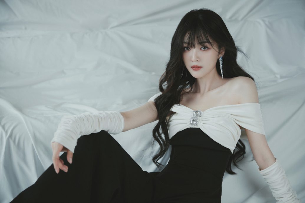 吴宣仪“公开恋情”玩出火 微博账号被公司没收