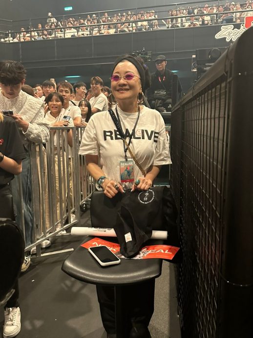 周汤豪自曝开唱前中暑 卖力演出唱湿底裤