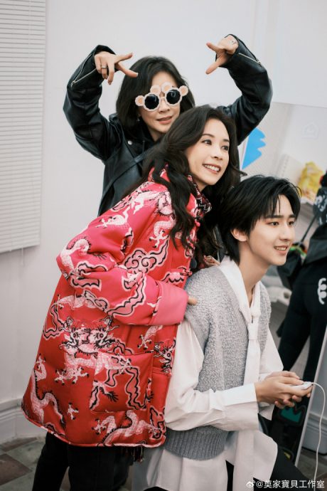 嘉人自友约｜莫文蔚否认曾为美腿投千万保险