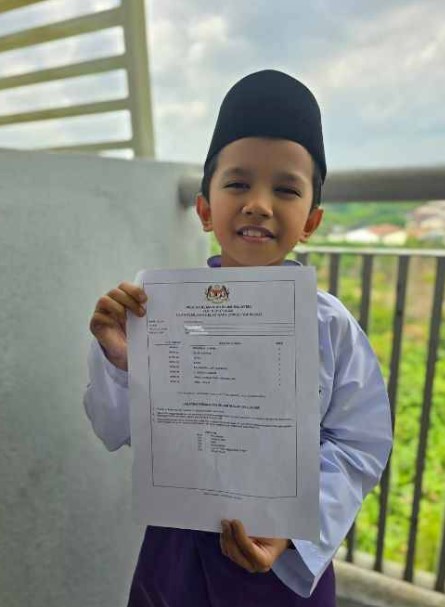 大都会/华小巫裔学生在UPKK考获8科全A,且还能说流利英语