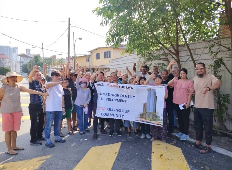 大都会/翻译文告/发展商获准发展项目地积比率为1:6.5