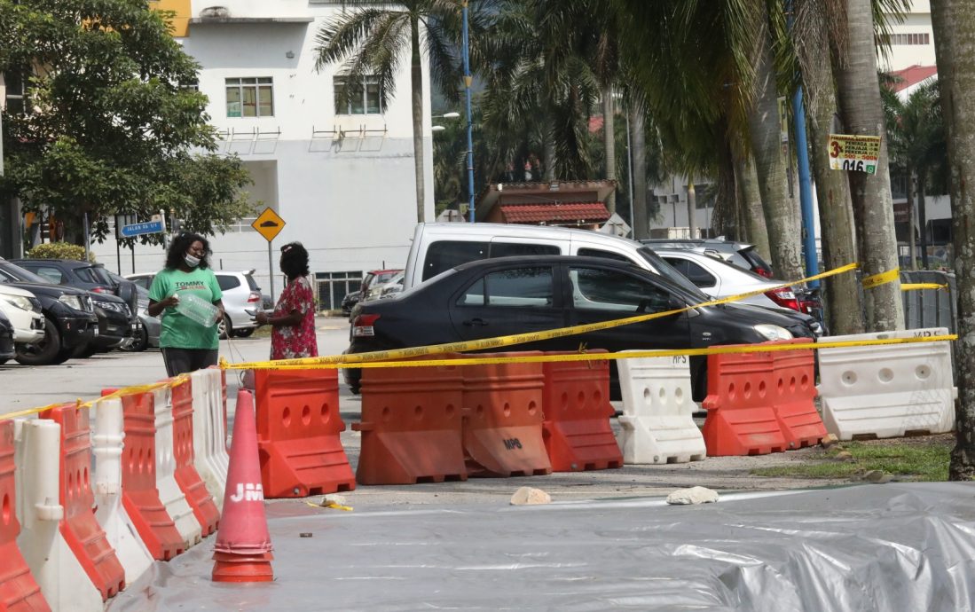 大都会/跟进One Selayang道路崩塌