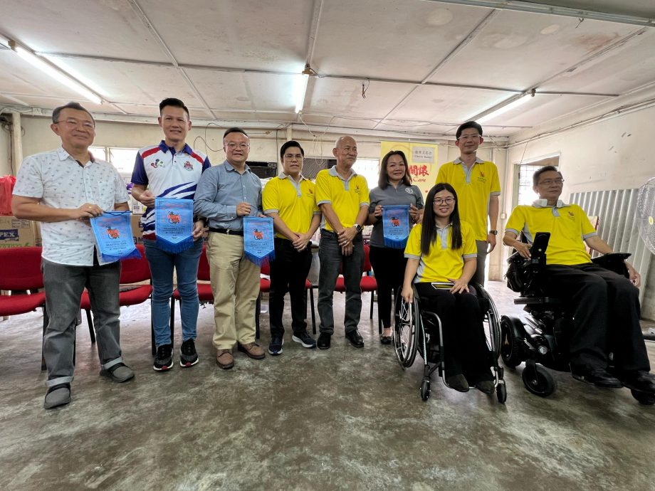 大都会:游佳豪出席甲洞美门记者会