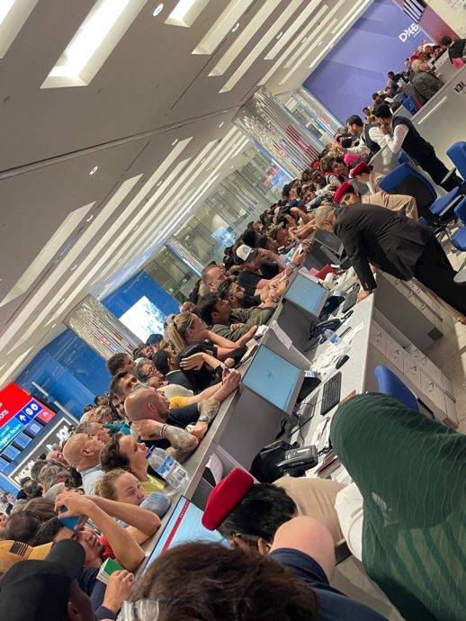 大马男子滞留迪拜机场39小时