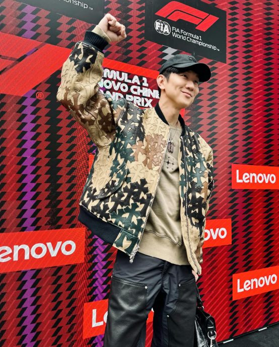 央视F1解说员不认识林俊杰 歌王糗变“幸运观众”