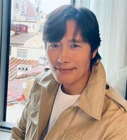 孙艺真产后复出合体李炳宪 公司证实:正考虑中