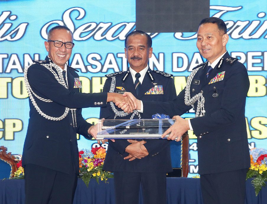 安全行动22 全国近6000警力维持交通