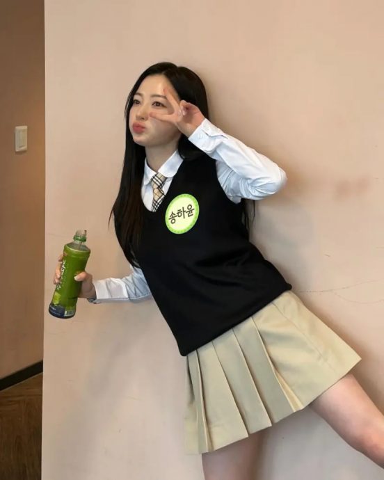 宋昰昀曝校暴争议 掴同学巴掌90分钟