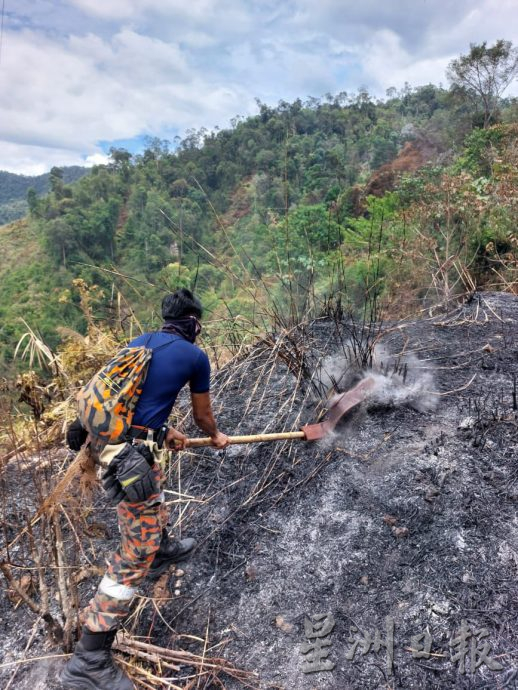 宜力东西大道一山顶发生林火 消拯员历时3天灭火