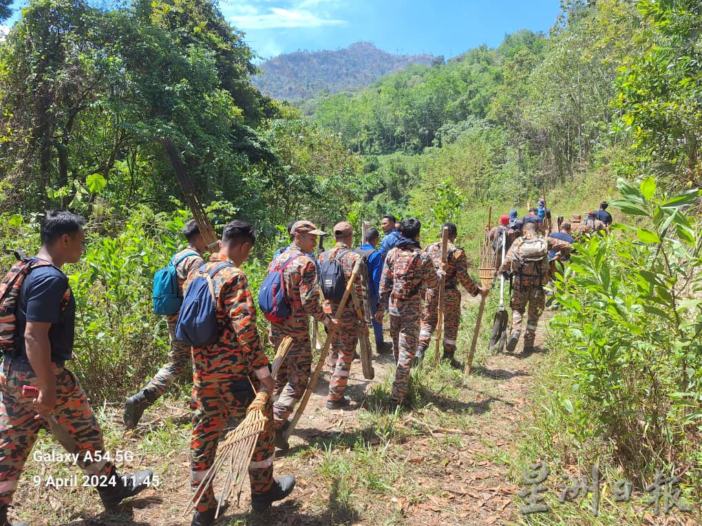 宜力东西大道一山顶发生林火 消拯员历时3天灭火