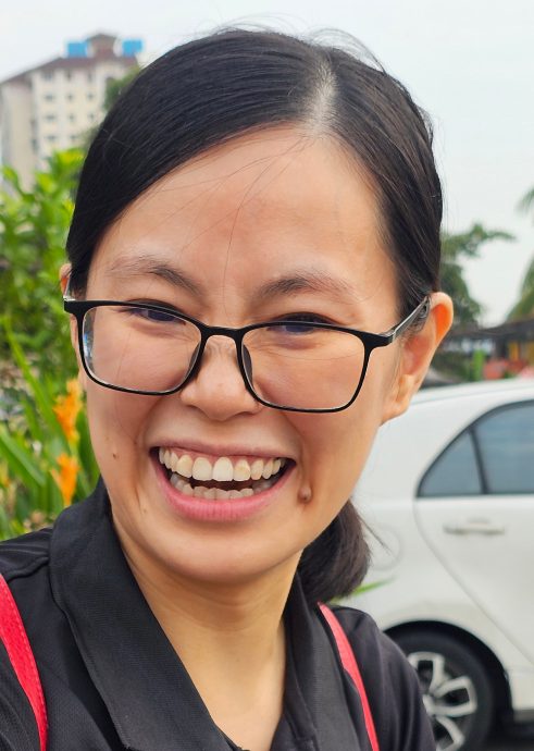 封面-大都会／格拉那再也政府诊疗所暂时关闭／8图