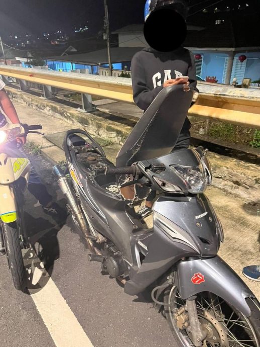 已上网//非法改装摩托车噪音扰民·警取缔截查6骑士 开20罚单