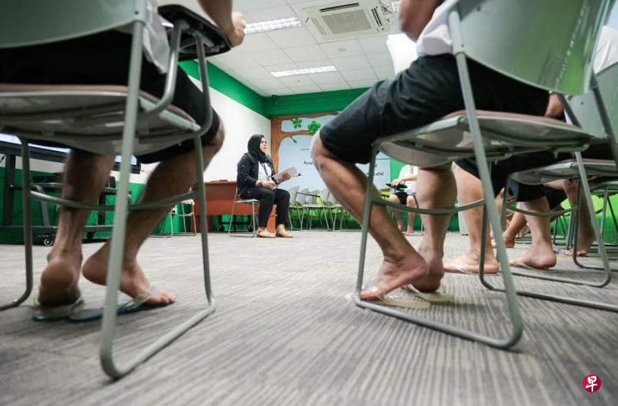 男子染上毒瘾4次入狱,与家人修复关系改造动力