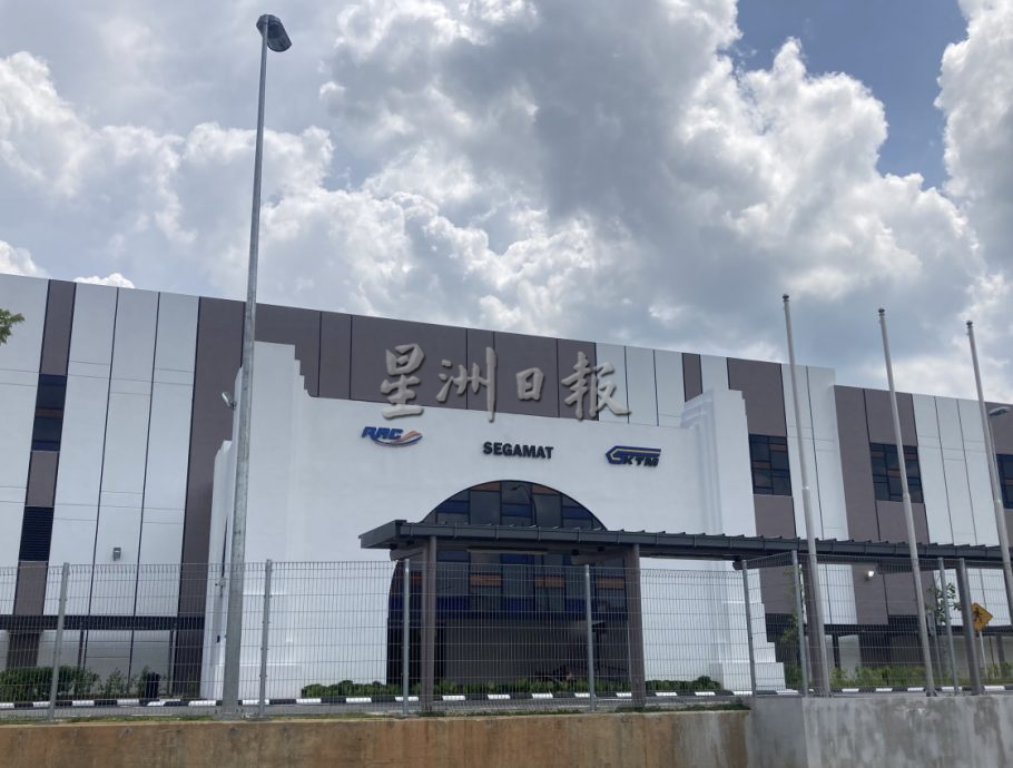 *已签发*柔:双轨电动火车将于7月1日开入昔加末
