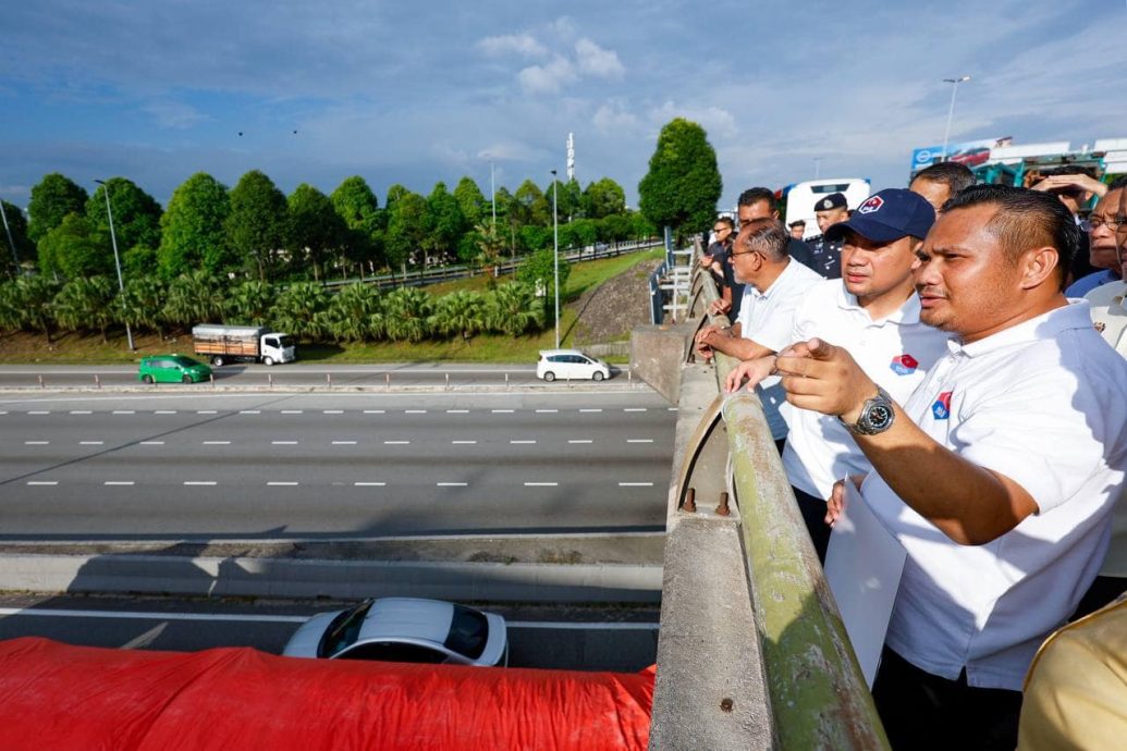 *已签发*柔：柔大臣巡视新山4地点，冀有效提升交通
