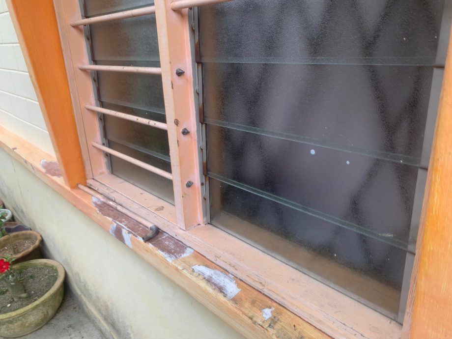 *已签发*柔:江加埔来一天内发生两宗破门行窃案