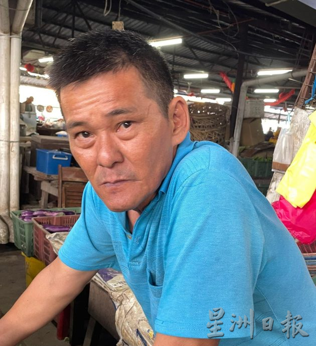 市场缺热络买气 番茄蕹菜包菜菜心……便宜