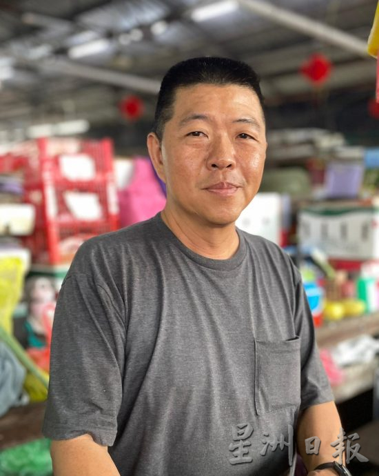 市场缺热络买气 番茄蕹菜包菜菜心……便宜