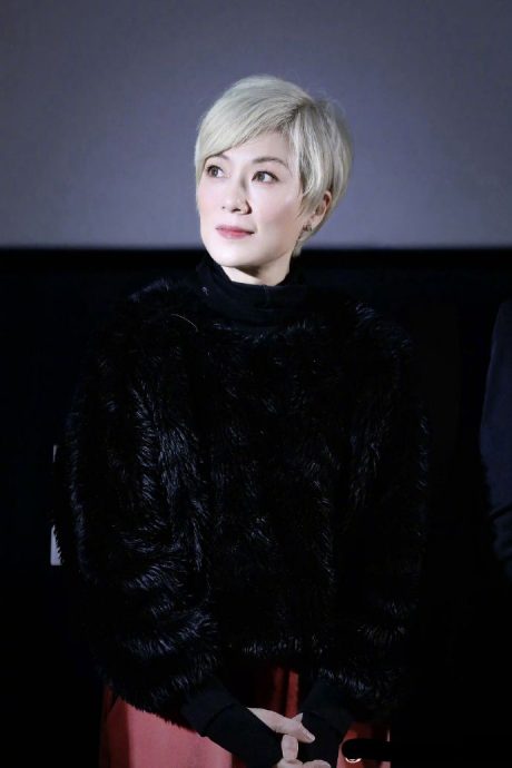 张可颐回巢无线拍医疗剧 和佘诗曼杨茜尧争视后?