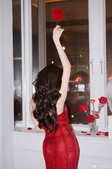 忆今年独自过年大哭 蔡卓宜30岁重新出发